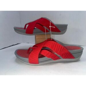 Baretraps Women's Size 9M Red Cross Strap Thong Sandals Comfort Slides NEW NWT